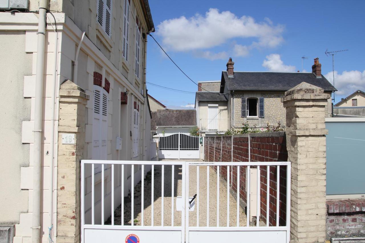 Relax Home Maison Et Studio Ensemble Deauville Exterior photo